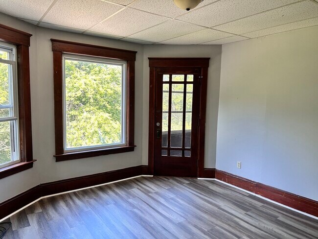 Building Photo - 308 Fairmount St