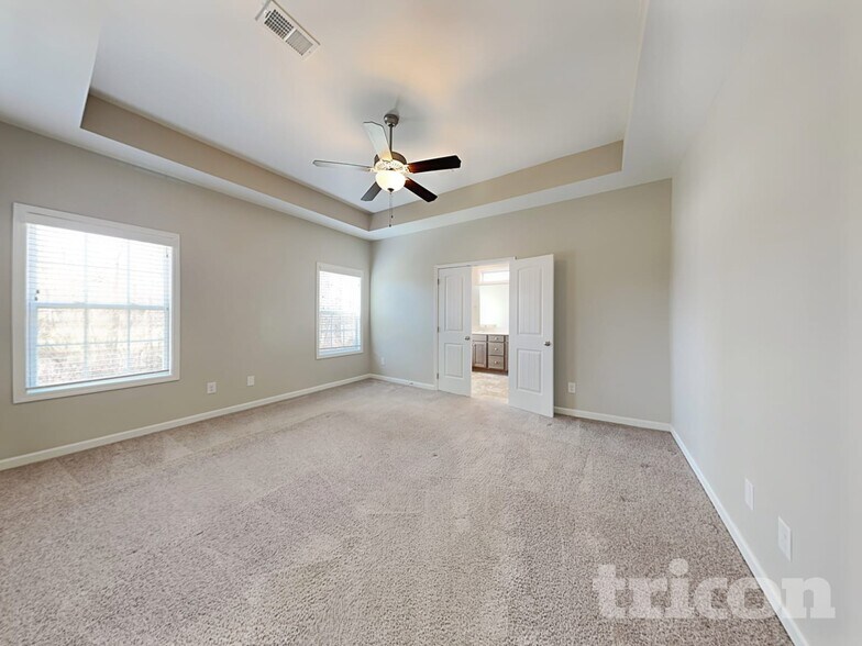 Building Photo - 925 Beverly Ct