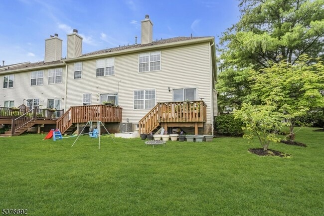 Building Photo - 42 Bateman Way