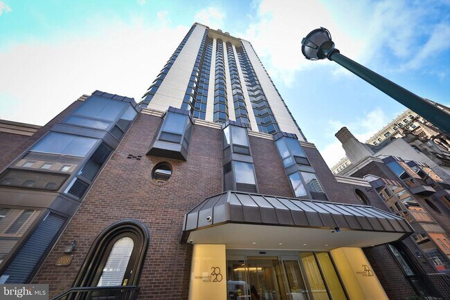 Building Photo - 2018 Walnut St