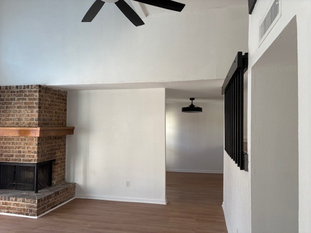 Building Photo - 2944 Woodcroft Cir