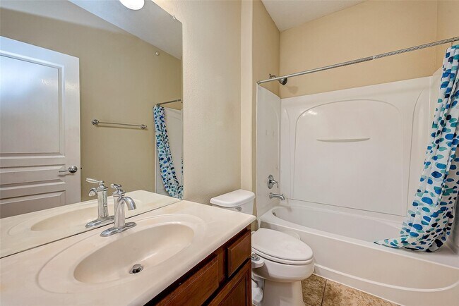 Building Photo - 10011 Terrance Springs Ln