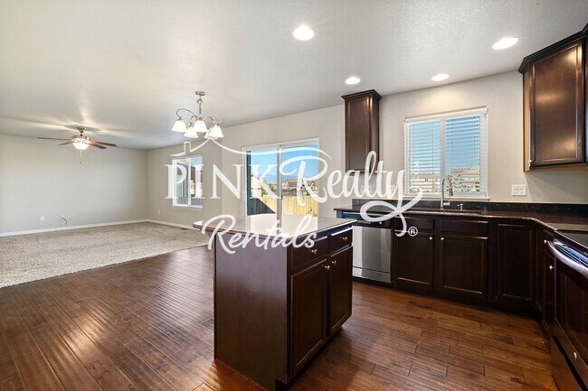 Building Photo - 10026 Intrepid Way