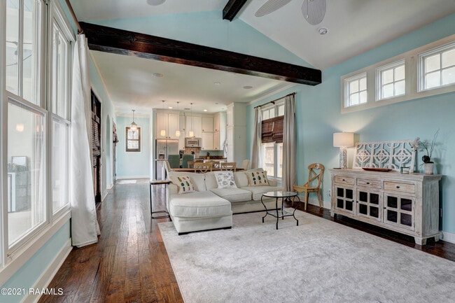 Building Photo - 108 Beaulac Ln