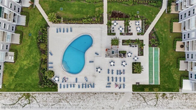 Building Photo - 3443 Gulf Shore Blvd N