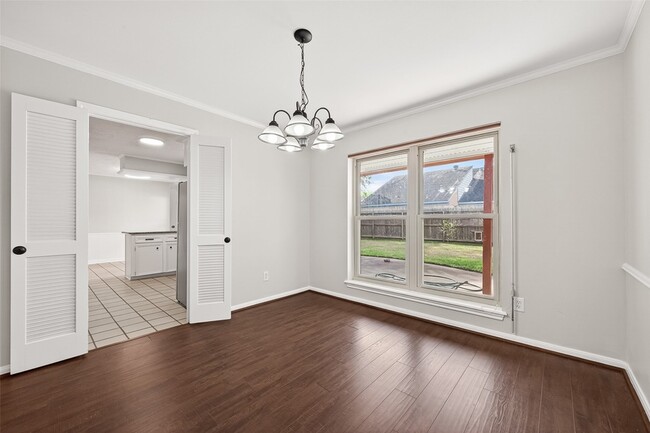 Building Photo - 6207 Claridge Dr