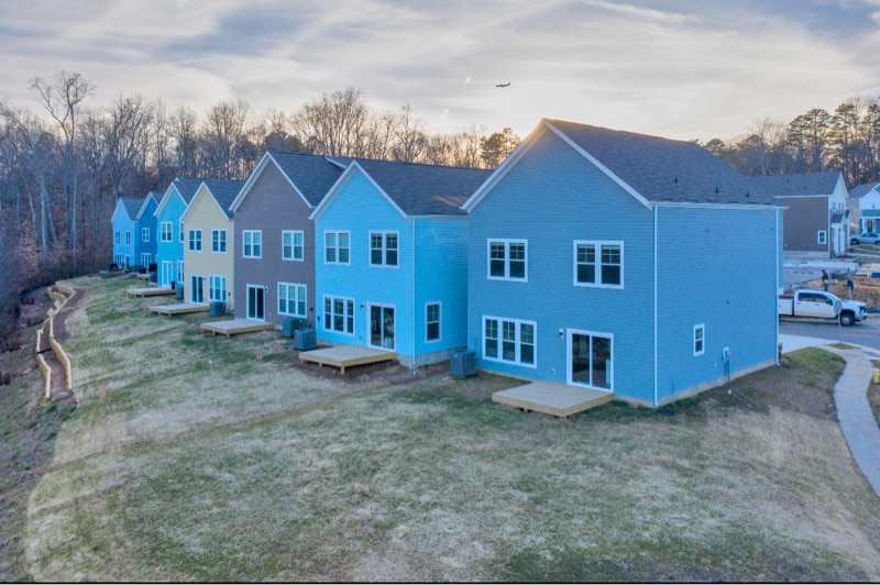 Building Photo - 9038 Henry Thoreau Rd