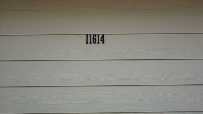 Building Photo - 11614 Inga Ln