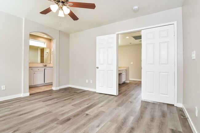 Building Photo - 11957 Haven St