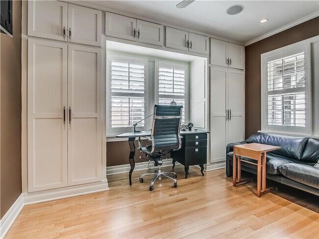 Building Photo - 1109 NW 55th St