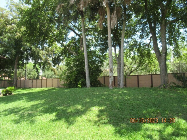 Building Photo - 9654 S Belfort Cir