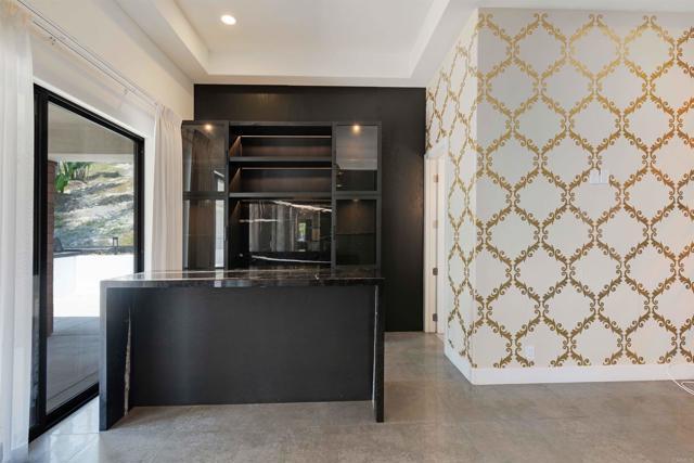 Building Photo - 410 Milagrosa Cir