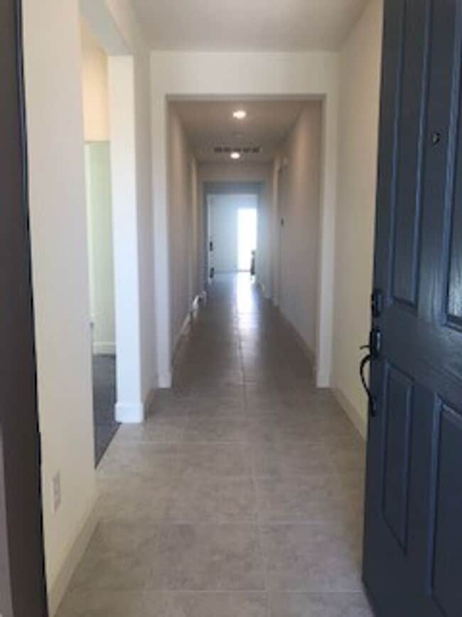 Building Photo - Kiley Ranch Stunner - Close to Everything!