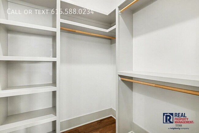 Building Photo - 124 8th Ave