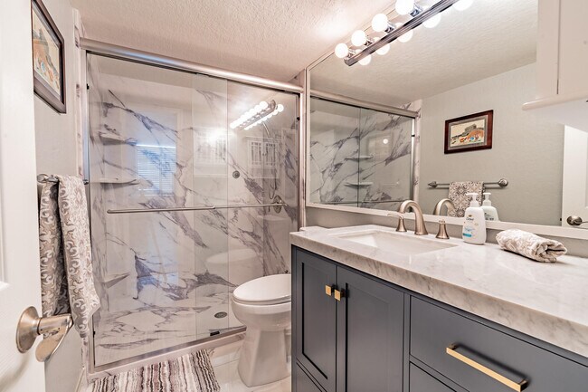 Building Photo - 1000 Spanish River Rd