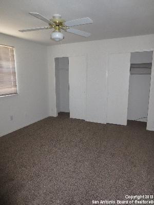 Building Photo - 3 Bedroom Townhouse near Medical Center!  ...