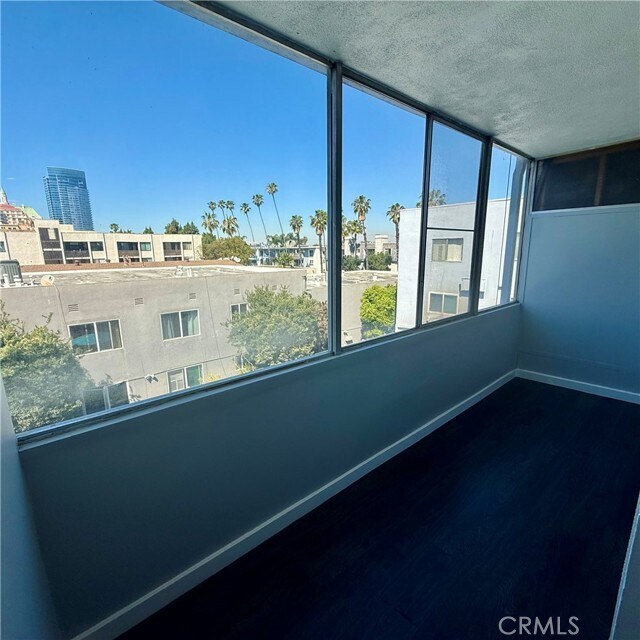 Building Photo - 1200 E Ocean Blvd