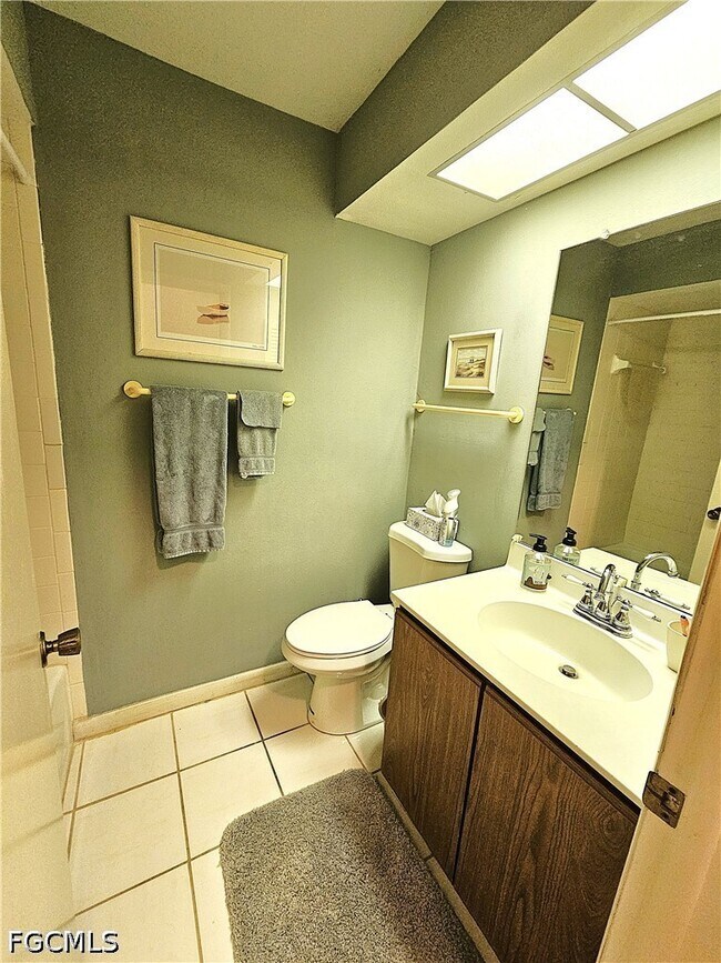 Building Photo - 6824 Sandtrap Dr