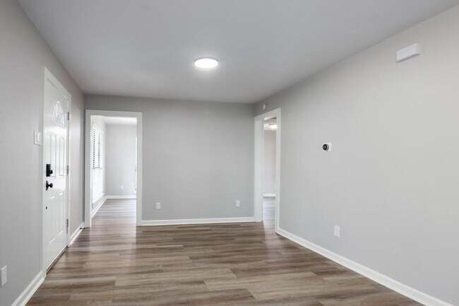 Building Photo - 42 Hunters Creek Dr