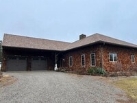 Building Photo - 96 Baker Rd