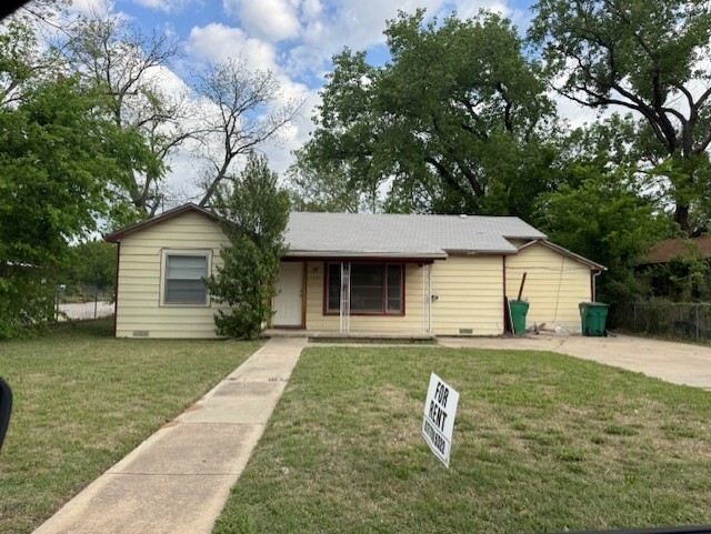 Primary Photo - 1321 W Frey
