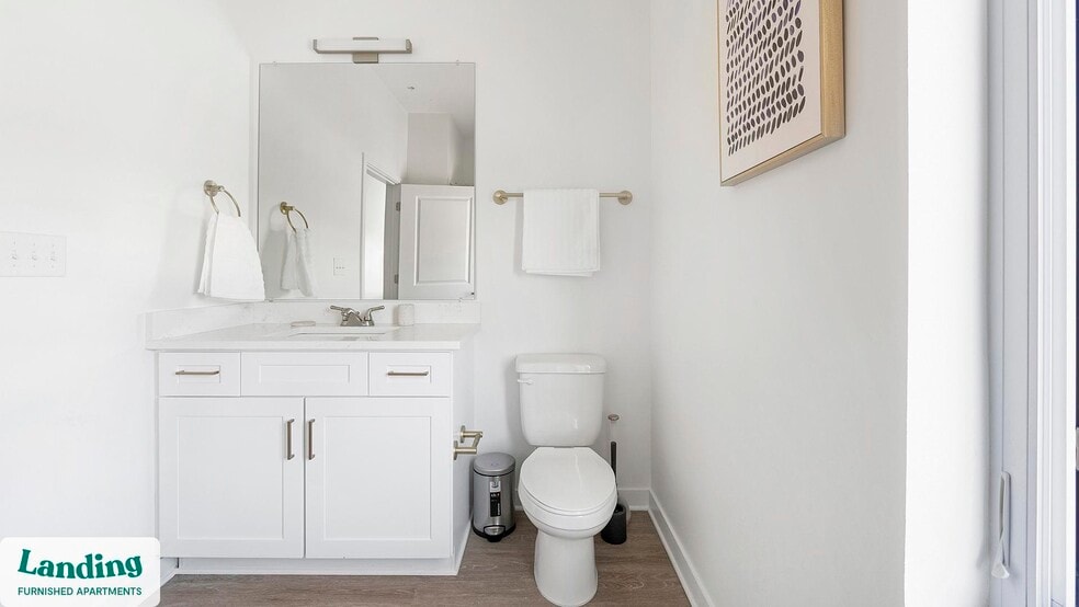 Building Photo - 2708 Old Lebanon Pike