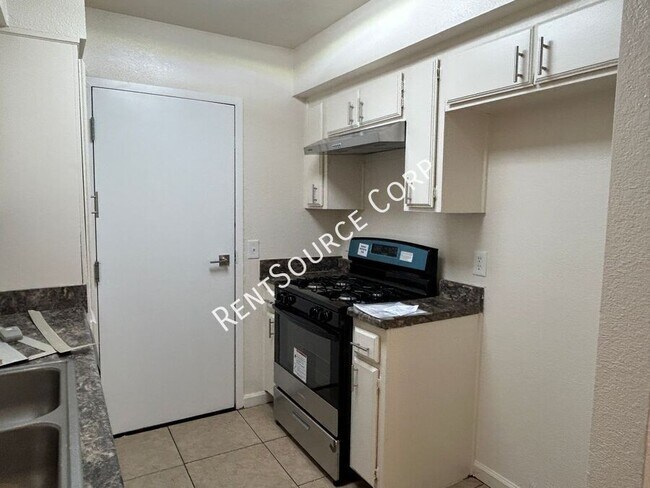 Building Photo - 504 W. Avenue J4-Unit 508A