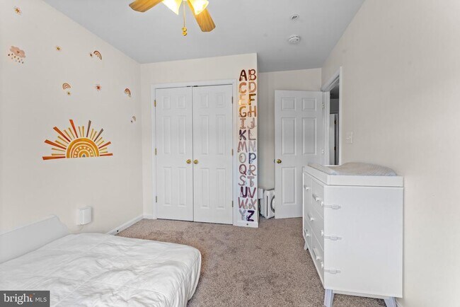 Building Photo - 2552 Blue Water Blvd