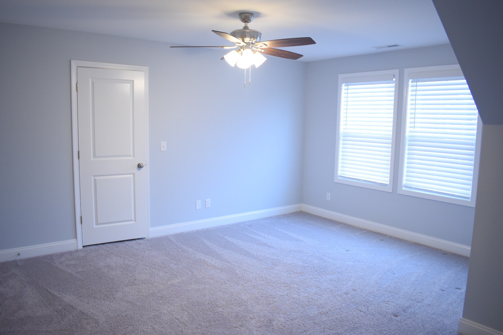 Building Photo - 4624 Runaway Bay Ln