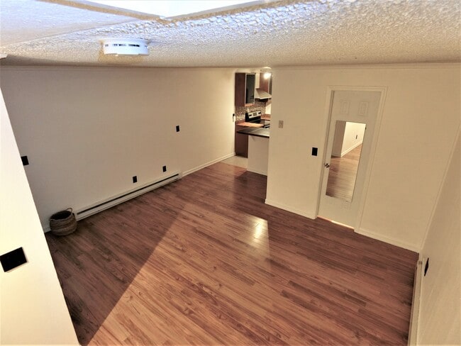 Building Photo - 13759 NE 69th St