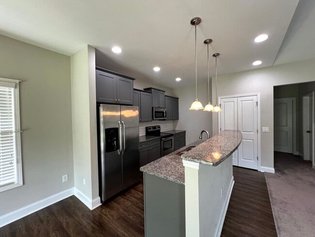 Building Photo - 198 Meherrin Lp