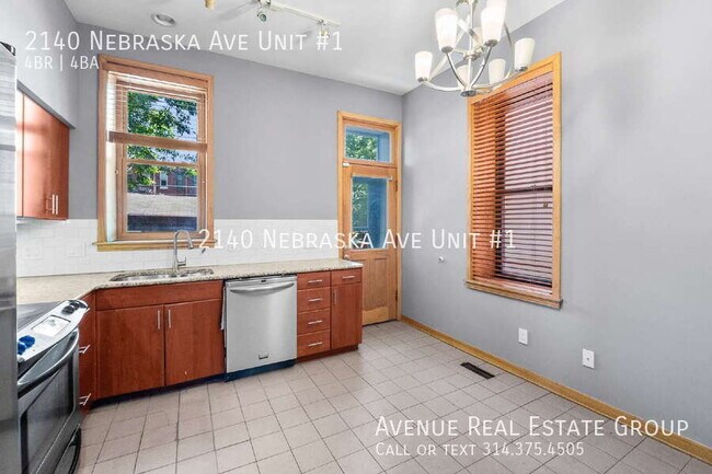 Building Photo - 2140 Nebraska Ave