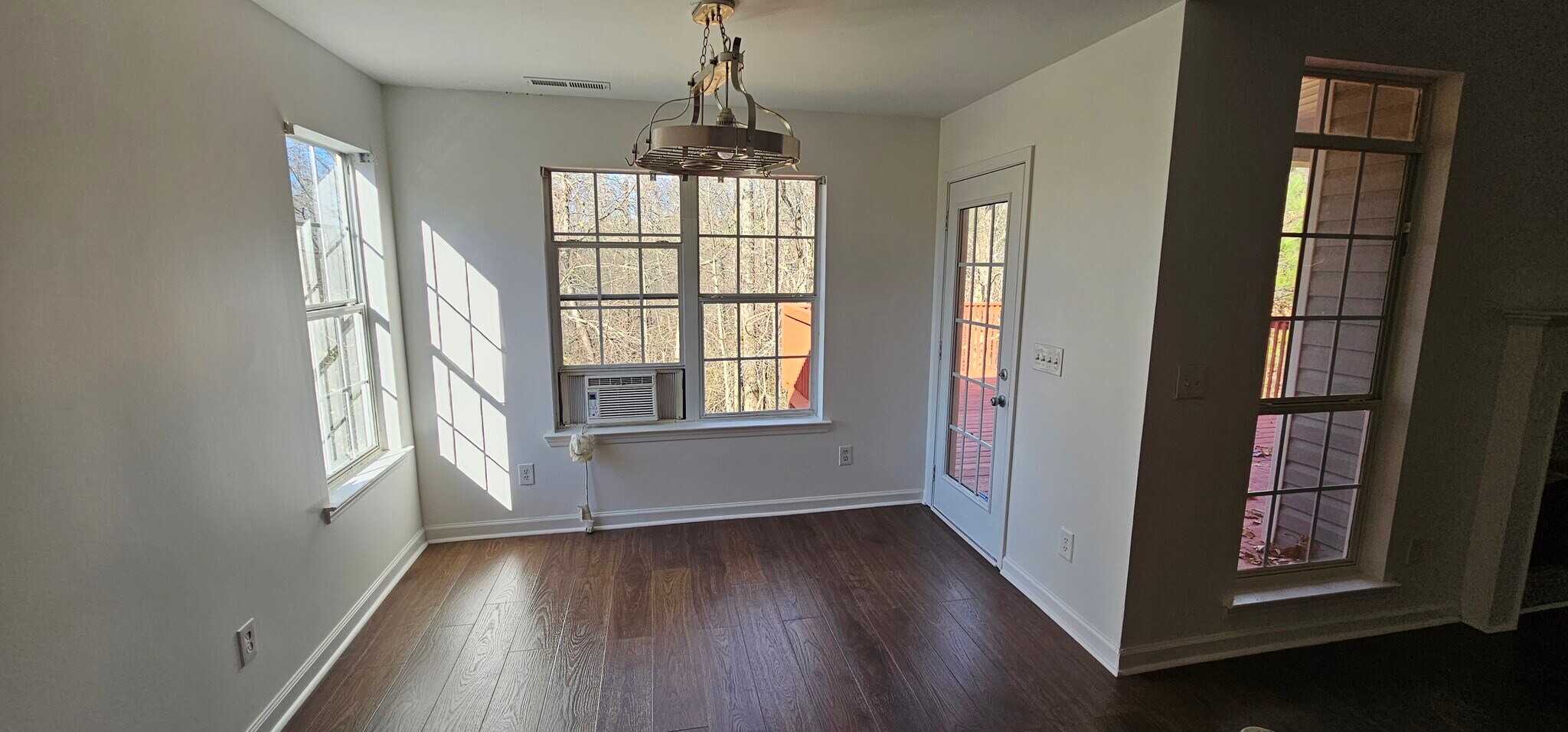 Building Photo - 5109 Marie Cir