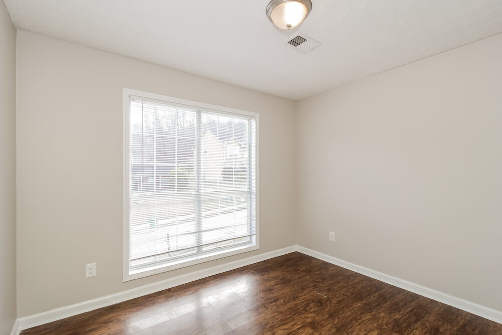 Building Photo - 2526 Riverwood Spg