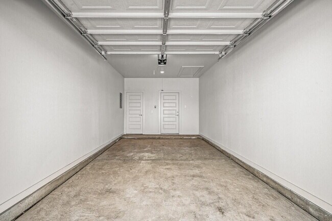 Building Photo - 1129 N 7th St