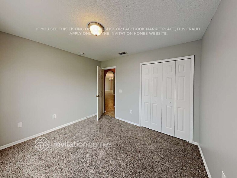 Building Photo - 619 Grand Royal Cir