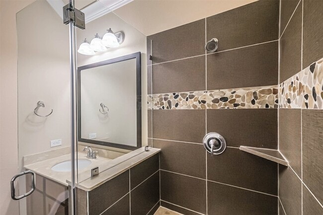 Building Photo - 6011 Kansas St