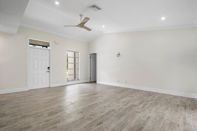 Building Photo - 6098 Winding Brooke Way