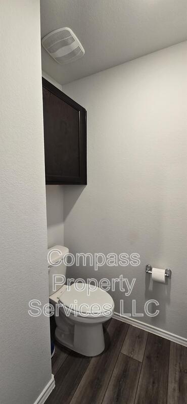 Building Photo - 11212 Raider Dr