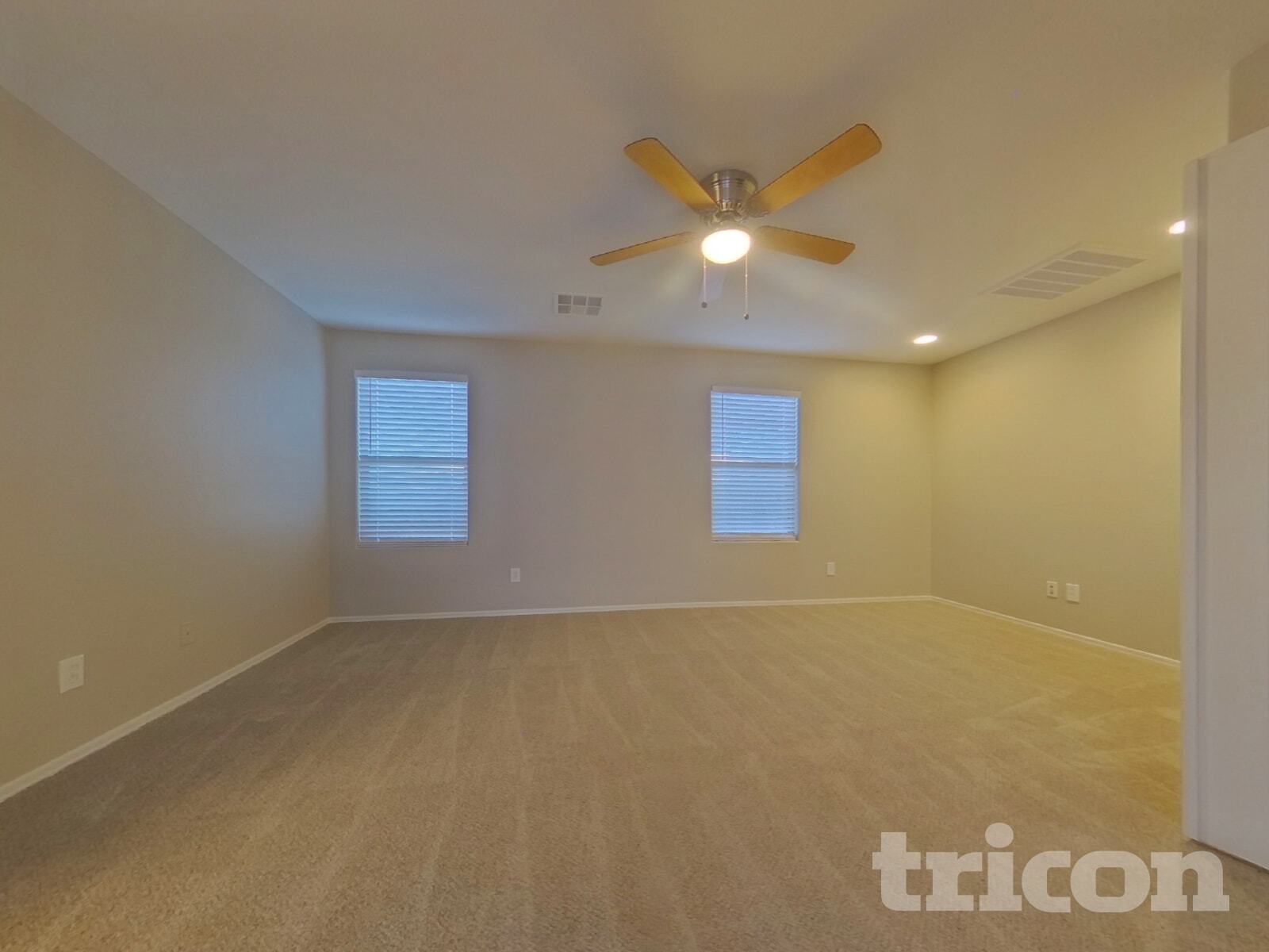 Building Photo - 4036 W Pedro Ln