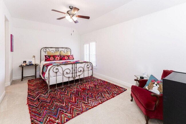 Building Photo - 3408 Travis Country Cir