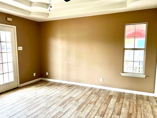 Building Photo - 3110 Cuernavaca Dr