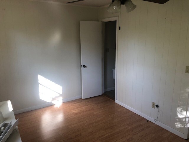 Building Photo - 213 N 6th St