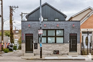 Building Photo - 1013 W 18th Pl
