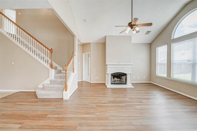 Building Photo - 26311 Sagewood Forest Dr