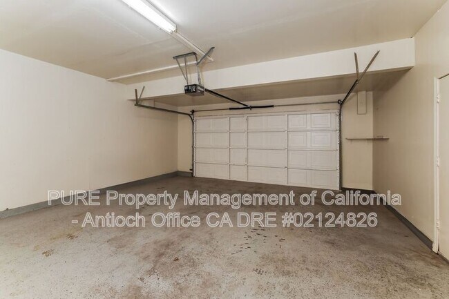 Building Photo - 1100 Twinbridge Ct