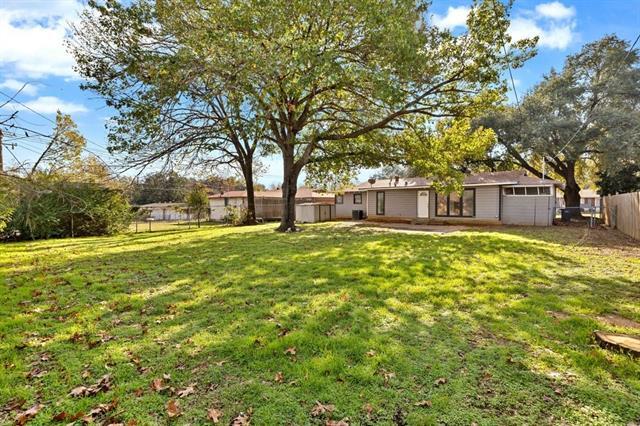 Building Photo - 6833 Norma St