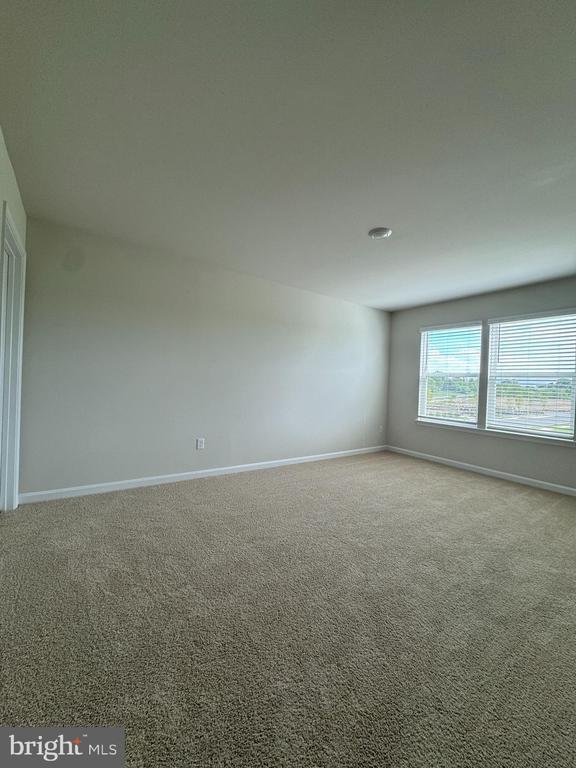 Building Photo - 102 Willett Holw St