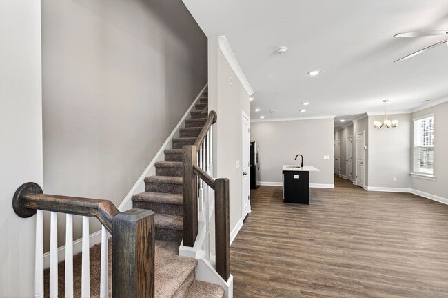 Building Photo - Charming Craftsman-Style 3-Bedroom Townhome in Garner!