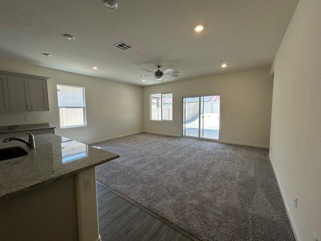 Building Photo - 42391 Palisades Dr